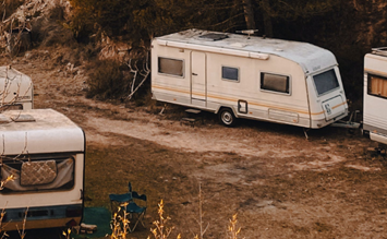 Freedom on Four Wheels: A Beginner's Guide to Motorhome Vacations - caravanmarkt.info