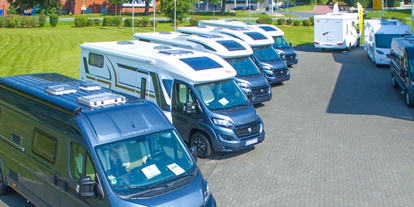 Caravan dealer - Verkauf Reisemobil Aufbautyp: Kastenwagen - Germany - Premium Mobile Kuntz GmbH