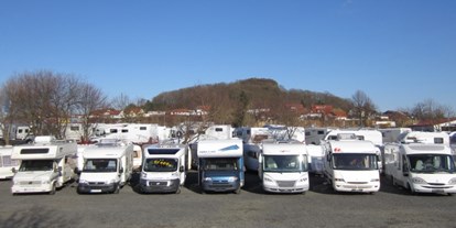 Caravan dealer - Markenvertretung: Frankia - Germany - Sicht vom unteren Verkaufsgelände - Kuno Caravaning GmbH & Co. KG