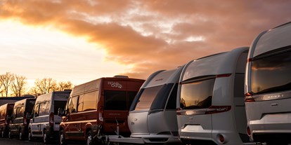 Wohnwagenhändler - Verkauf Zelte - Heck Caravan & Reisemobile
