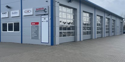 Wohnwagenhändler - Markenvertretung: Dethleffs - Deutschland - Sommer Fahrzeug- und Caravantechnik