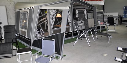 Caravan dealer - Reparatur Reisemobil - Switzerland - ausgestellte Vorzelte und Markisen.... und vielem mehr - Caravans Zimmermann AG