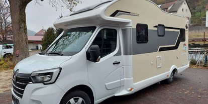 Caravan dealer - Verkauf Reisemobil Aufbautyp: Kastenwagen - Baden-Württemberg - Wohnmobile Röder