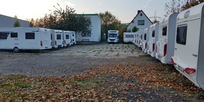 Caravan dealer - Saxony - befestigter Untergrund - CarWo-World