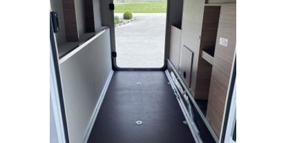 Wohnwagenhändler - Aufbauart: Teilintegriert - Knaus Van TI Man 640 MEG Vansation