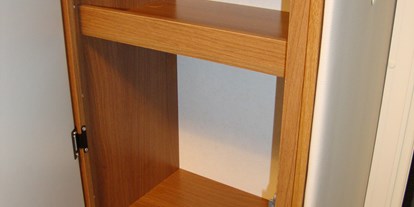 Wohnwagenhändler - Österreich - Solider Möbelbau mit strapazfähigen Oberflächen. - WFC Wohnmobile
