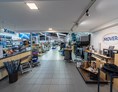 Wohnmobilhändler: Movera-Shop & Hymer Original Teile- und Zubehörshop - HYMER-Zentrum B1 Dhonau GmbH
