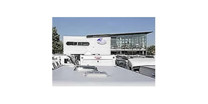Wohnwagenhändler - Nordrhein-Westfalen - Hymer Center Köln - Reisemobile Beck GmbH