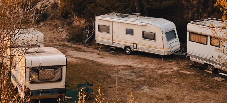 Freedom on Four Wheels: A Beginner's Guide to Motorhome Vacations - caravanmarkt.info