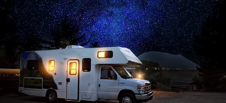 Long-term trip with a motorhome for dropouts: Prepare, equip and convert the motorhome - caravanmarkt.info