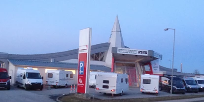 Caravan dealer - Verkauf Reisemobil Aufbautyp: Kastenwagen - Austria - rundumservice-Pichler e.U.