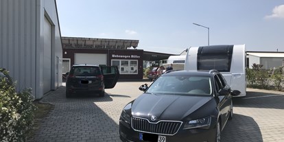 Caravan dealer - Unfallinstandsetzung - Franken - Wohnwagen-Müller