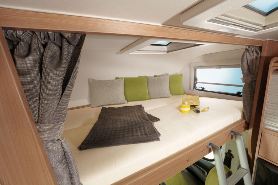 Wohnwagenhändler - Heroldstatt - Wohnmobil günstig mieten mit Alkoven bei Albcamper.de - AlbCamper Wohnmobilvermietung, Wohnmobil mieten