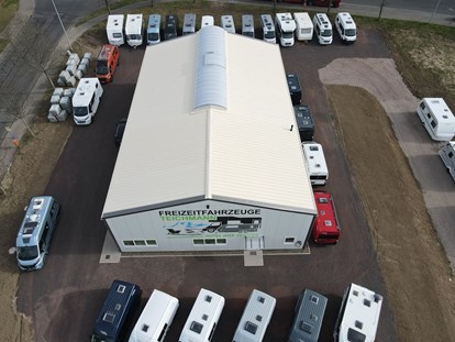 Caravan dealer - Verkauf Reisemobil Aufbautyp: Kastenwagen - Freizeitfahrzeuge-Teichmann