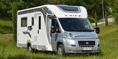 Caravan dealer - Verkauf Reisemobil Aufbautyp: Kastenwagen - Beschreibungstext für das Bild - Wohnmobile Hofer