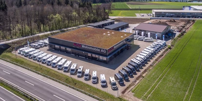 Wohnwagenhändler - Verkauf Reisemobil Aufbautyp: Kastenwagen - 10`000m² Grosser Ausstellungsplatz - Alco Wohnmobile AG