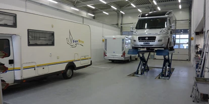 Caravan dealer - Servicepartner: Goldschmitt - PLZ 6212 (Schweiz) - Moderne Werkstatt - Alco Wohnmobile AG