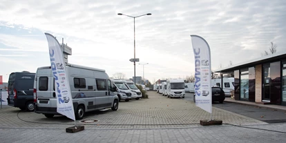 Caravan dealer - Verkauf Reisemobil Aufbautyp: Kastenwagen - Skandic & Nordic Reisemobile GmbH