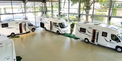 Caravan dealer - Verkauf Reisemobil Aufbautyp: Kastenwagen - Caravaning Galerie Augsburg - Ihr freundlicher Partner in Bayern für Hymer und Fleurette