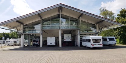 Wohnwagenhändler - Verkauf Reisemobil Aufbautyp: Integriert - Bayern - Caravaning Galerie Augsburg - Ihr freundlicher Partner in Bayern für Hymer und Fleurette