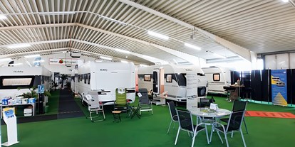 Caravan dealer - Markenvertretung: Hobby - Germany - Unsere Fahrzeugausstellung - Campingsalon ZimmerMann GmbH