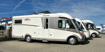 Caravan dealer - Serviceinspektion - ganzes Betriebsgelände befestigt - Bayern Camper