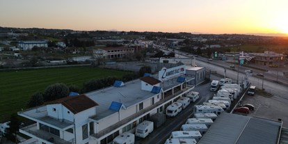 Caravan dealer - am Wochenende erreichbar - Macedonia and Thrace  - ZAMPETAS
