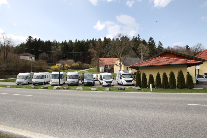 RV dealer - FIRMENSTANDORT KÄRNTEN - Camper Neugebauer  Werner Neugebauer MAILBU NIESMANN+BISCHOFF WESTFALIA CARTHAGO SERVICE UND VERKAUF