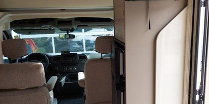 Caravan dealer - Anbieter: gewerblich - Wohnmobile Röder Ahorn Canada AD