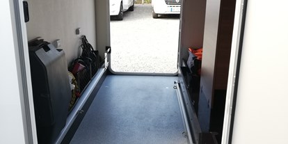 Caravan dealer - Kochmöglichkeit - Reisemobile Zill LMC - Explorer I 675 G Comfort