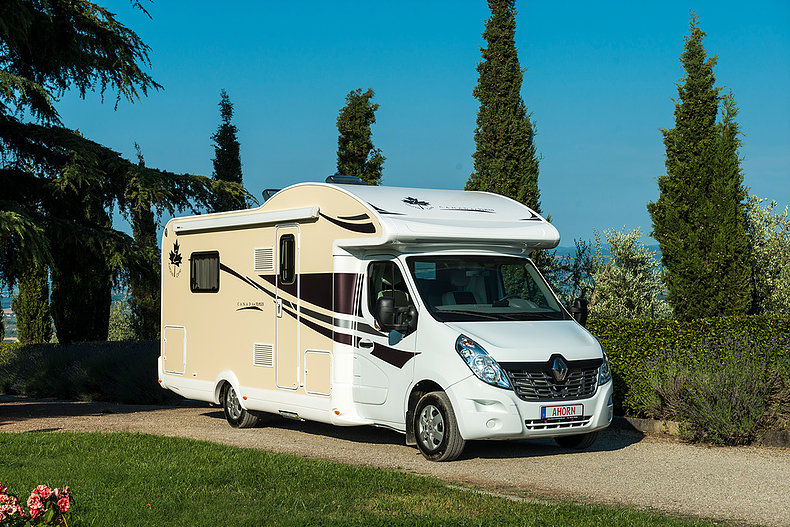 Wohnmobilhändler - Ahorn Canada TQ Wohnmobil günstig mieten bei AlbCamper - Ahorn Canada TQ Teilintegriertes Wohnmobil