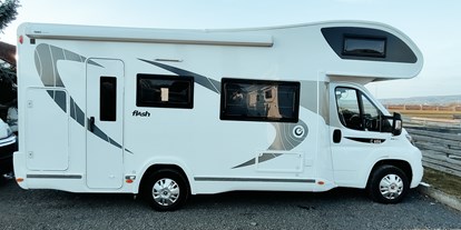 Caravan dealer - Fahrzeugzustand: gebraucht - Germany - Caravan-Center Jens Patzer Chausson Flash 656 VIP 
