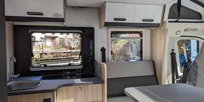 Caravan dealer - Geschirr & Besteck - Wohnmobile Röder SUN LIVING S 72 DL