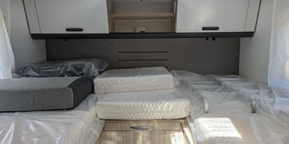 Caravan dealer - geeignet für: Senioren - Wohnmobile Röder SUN LIVING S 72 DL