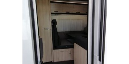 Caravan dealer - Fahrzeugzustand: neu - https://www.caraworld.de/images/jit/15768513/1/480/360/16626203295414564957443230314916.jpg - Sun Living A 70 DK