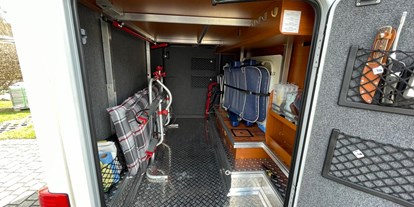 Caravan dealer - Hymer B594