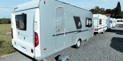 Caravan dealer - Fahrzeugzustand: gebraucht - Caravan-Center Jens Patzer  Knaus Azur 500 ES