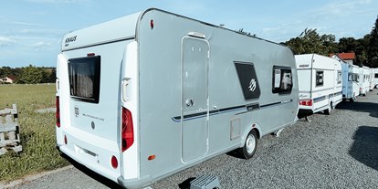 Wohnwagenhändler - Bordtoilette - Deutschland - Caravan-Center Jens Patzer  Knaus Azur 500 ES
