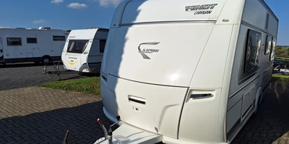 Caravan dealer - Nasszelle - Germany - Caravan-Center Jens Patzer Fendt Saphir 465 SFB 