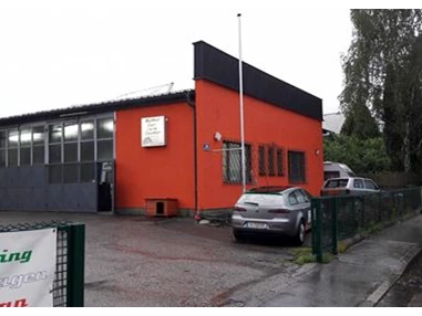 Wohnmobilhändler: Better Car Care Center