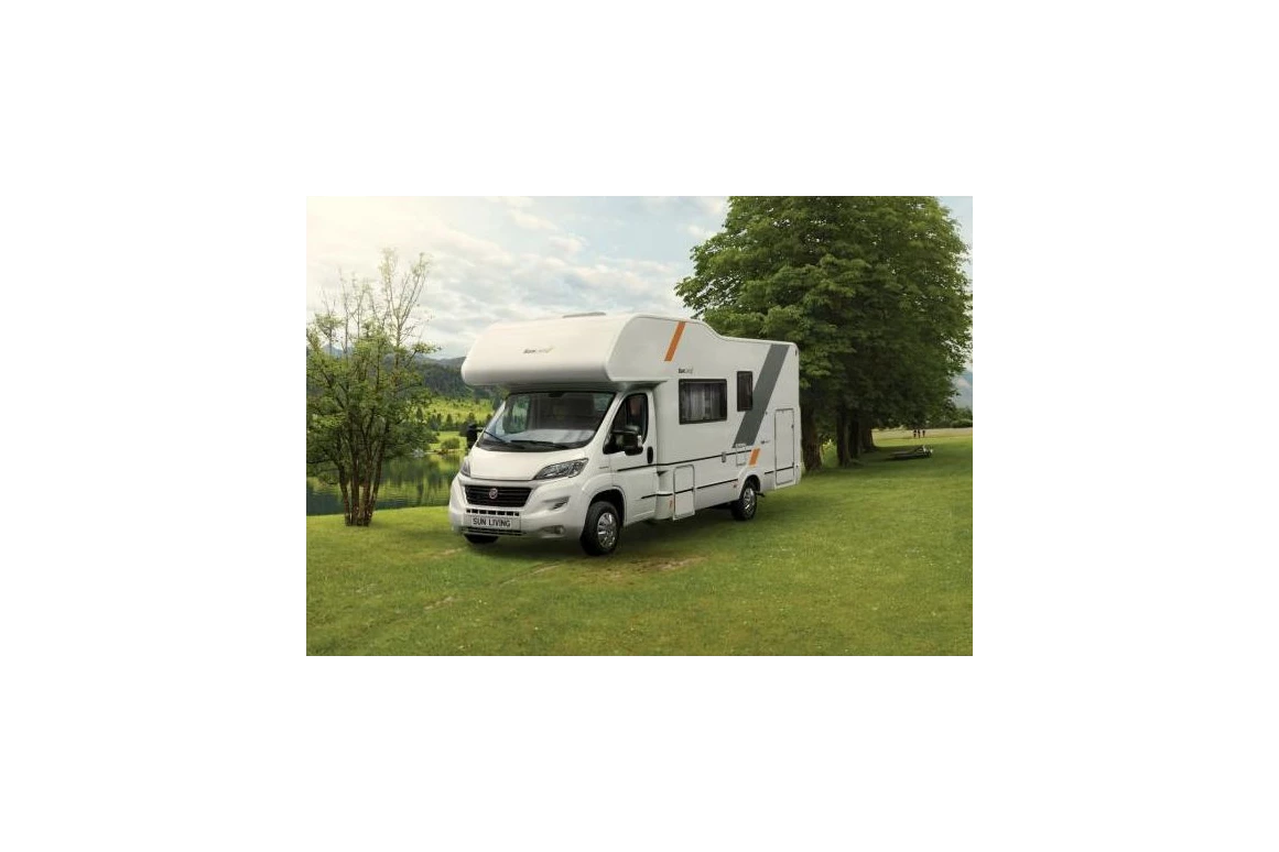 Wohnmobilhändler: Wohnmobil mieten - Alkoven Sun Living bei AlbCamper.de - AlbCamper Wohnmobilvermietung, Wohnmobil mieten