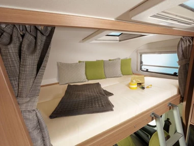 Wohnmobilhändler: Wohnmobil günstig mieten mit Alkoven bei Albcamper.de - AlbCamper Wohnmobilvermietung, Wohnmobil mieten
