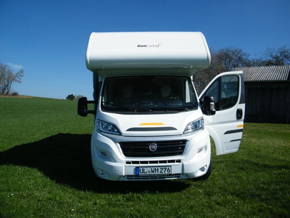 Wohnmobilhändler: Wohnmobil günstig mieten bei AlbCamper zwischen Ulm und Stuttgart - AlbCamper Wohnmobilvermietung, Wohnmobil mieten