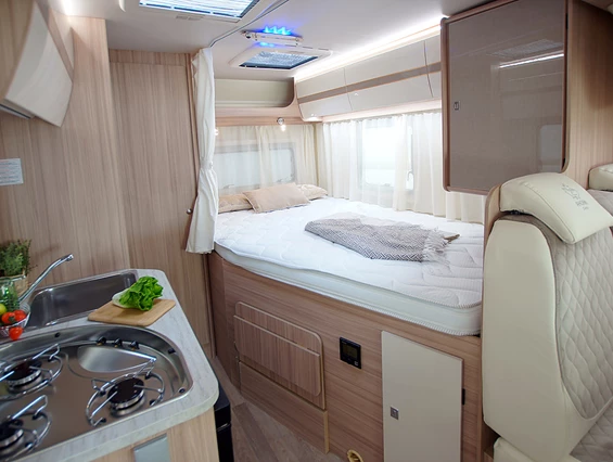 Wohnmobilhändler: kompaktes kleines Wohnmobil mieten - AlbCamper Wohnmobilvermietung, Wohnmobil mieten