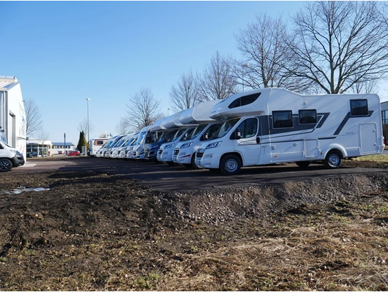 Wohnmobilhändler: Freizeitfahrzeuge-Teichmann