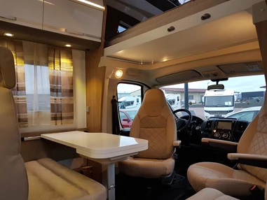 Wohnmobilhändler: PGS Freizeitmobile GmbH