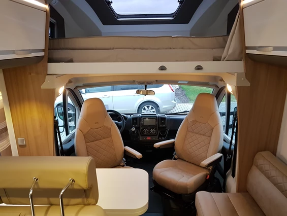 Wohnmobilhändler: PGS Freizeitmobile GmbH