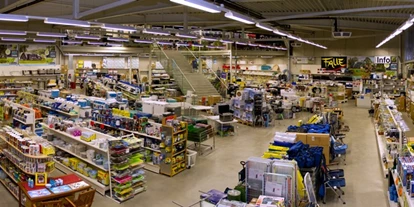 Concessionario di caravan - Reparatur Wohnwagen - Austria - Campingwelt Zubehör - Falle - Freizeit Sport Campingwelt