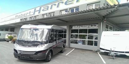 Caravan dealer - Verkauf Reisemobil Aufbautyp: Teilintegriert - Austria - Robert Harrer