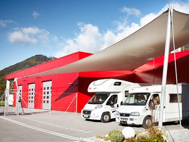 Wohnmobilhändler: Firmenzentrale Weißenbach/Liezen - Gebetsroither Handels GmbH